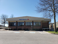 Bank of America (with Drive-thru ATM) 01