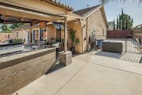 Money Tree Realty 04