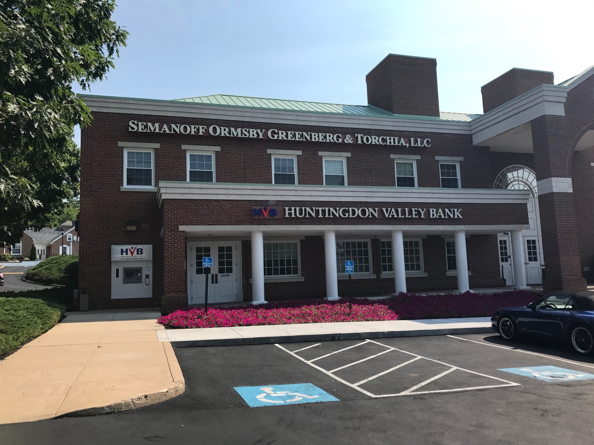 Huntingdon Valley Bank 01