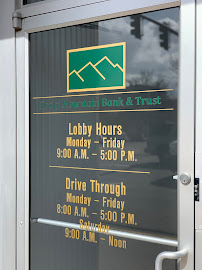 Rocky Mountain Bank & Trust 04