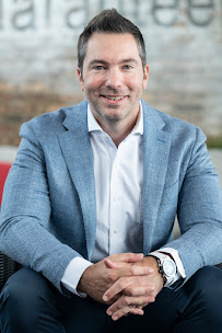 Sam Sharp at Guaranteed Rate (NMLS #224518) 01