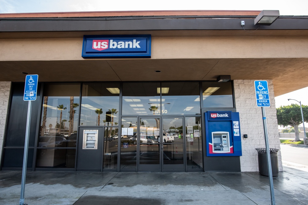 U.S. Bank Branch 01