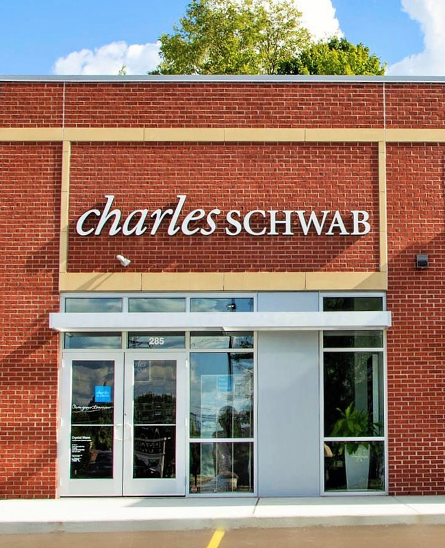 Charles Schwab 01