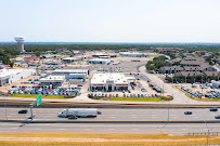 UPTOWN Preowned Supercenter 03