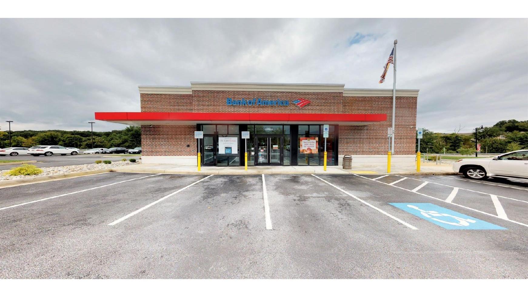 Bank of America (with Drive-thru ATM) 01