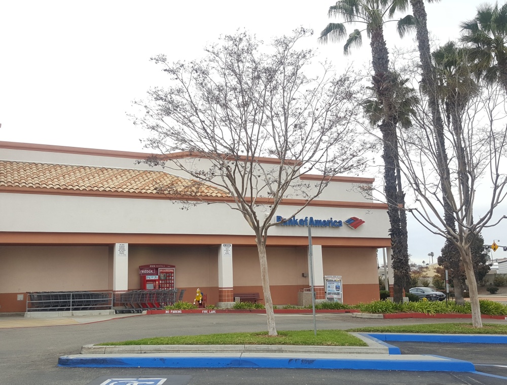 Bank of America (with Drive-thru ATM) 01