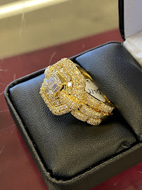 Gadsden Pawn 01
