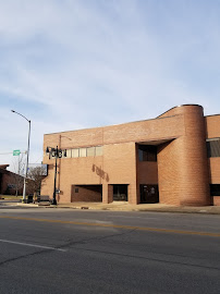 First Mid Bank & Trust Galesburg Main 04