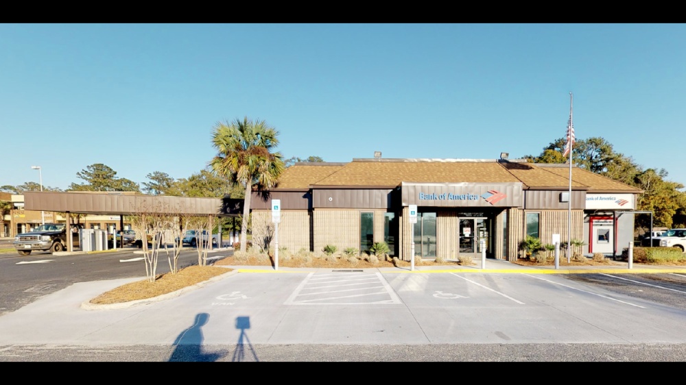 Bank of America (with Drive-thru ATM) 01