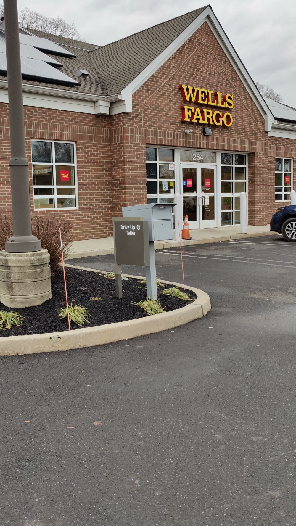 Wells Fargo Bank 01