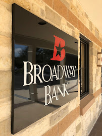 Broadway Bank - Shavano Financial Center 02