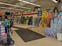 Cash Wise Liquor Store St. Michael 03