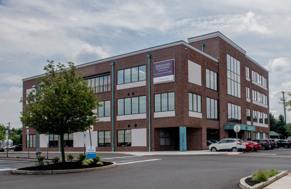 Berkshire Hathaway HomeServices Fox & Roach 01