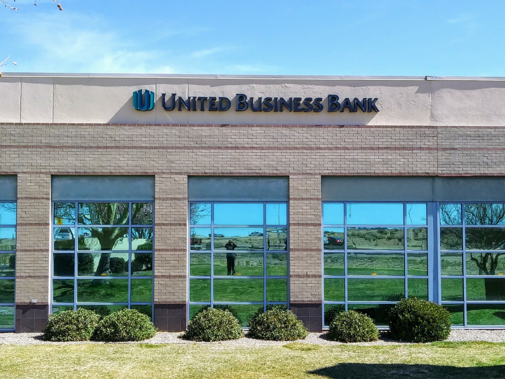 United Business Bank 01