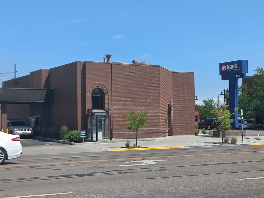 U.S. Bank Branch 01