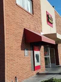 Wells Fargo Bank 02