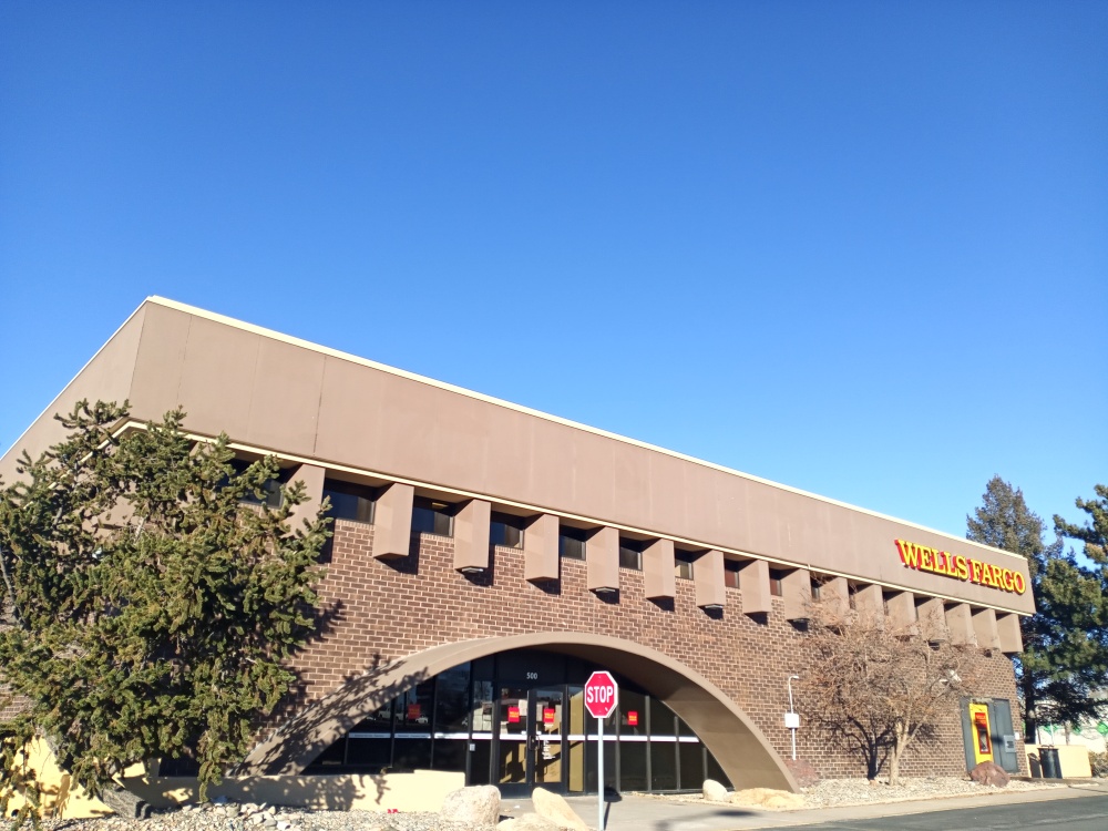 Wells Fargo Bank 01