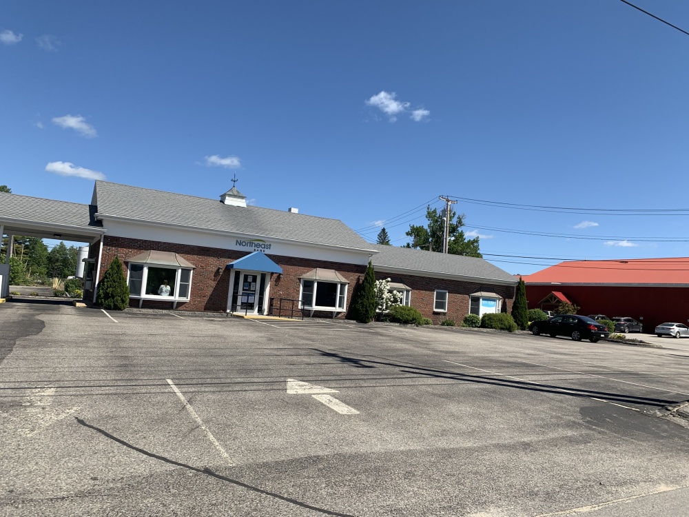 Northeast Bank - South Paris 01