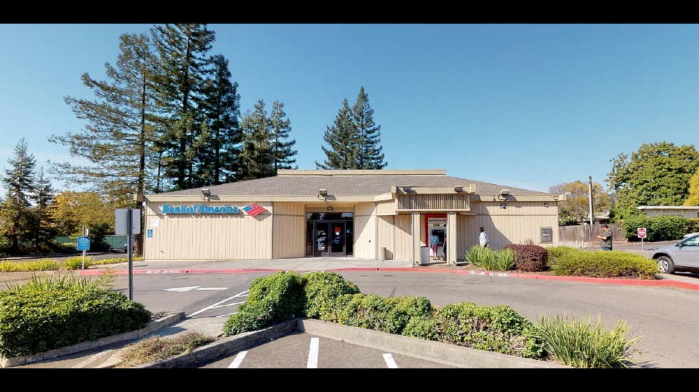 Bank of America (with Drive-thru ATM) 01