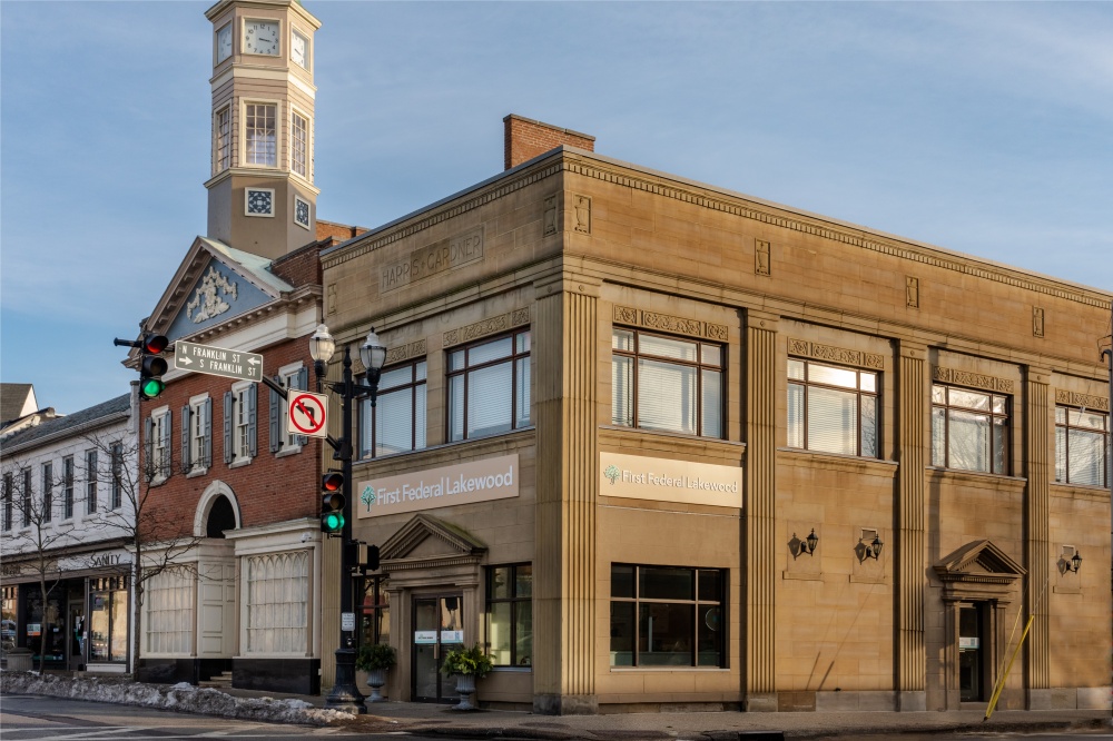 First Federal Lakewood - Chagrin Falls 01