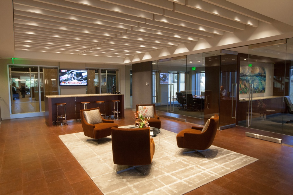 Bell Bank, Minneapolis Colonnade 01