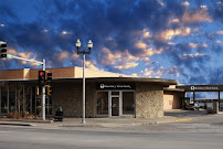 Country Club Bank 01