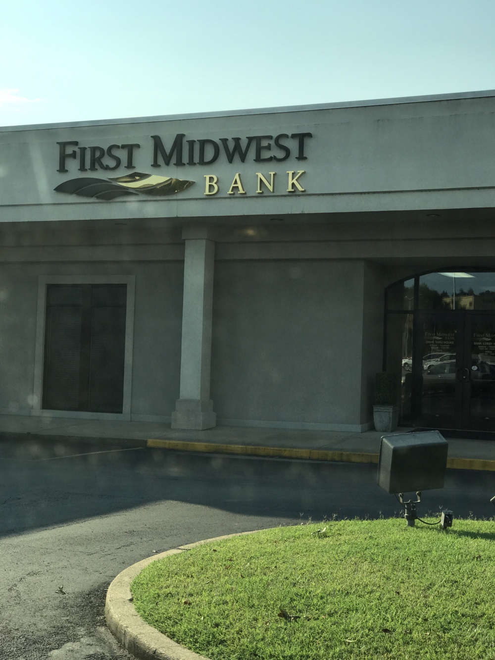 First Midwest Bank 01