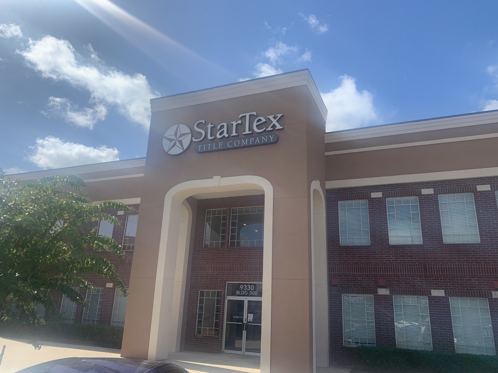 StarTex Title Agency, LLC. - Pearland of Silverlake 01
