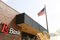 TS Bank 04