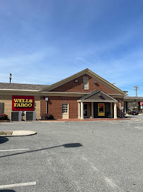 Wells Fargo Bank 01
