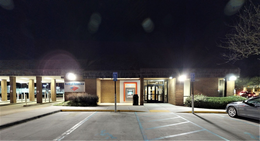 Bank of America (with Drive-thru ATM) 01