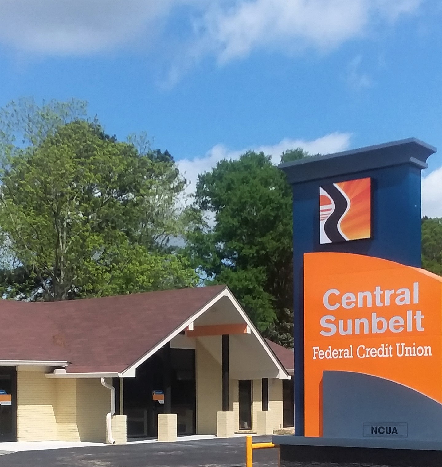 Sunbelt FCU - Magee Branch 01