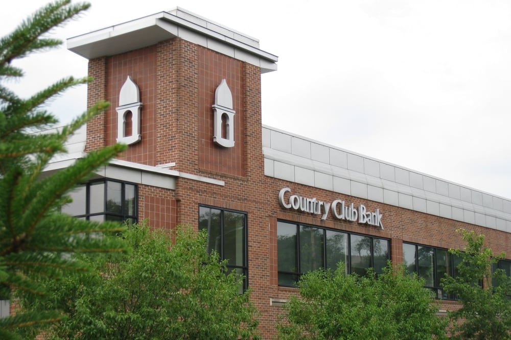 Country Club Bank 01