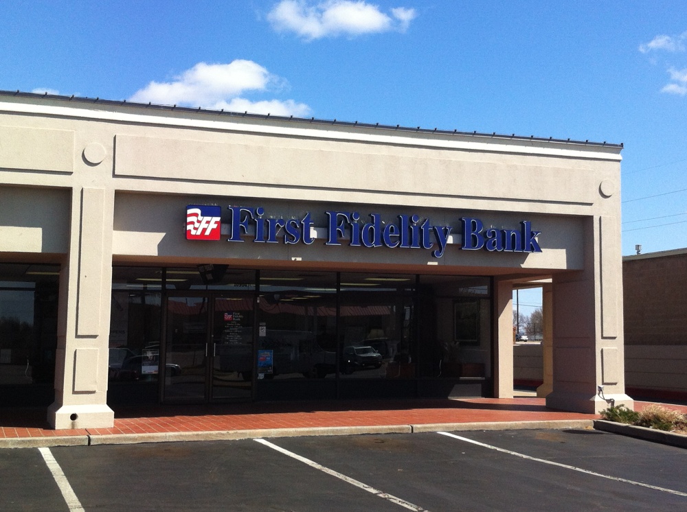 First Fidelity Bank - Quail Creek 01