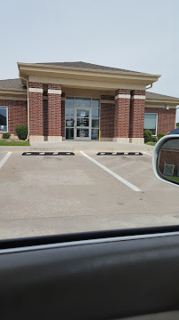 Bank of America (with Drive-thru ATM) 04