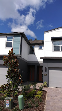 Hawks Crest Townhomes by Meritage Homes 04