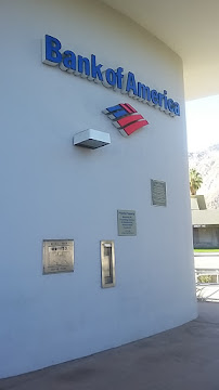 Bank of America (with Drive-thru ATM) 02