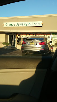 Orange Pawn Shop 02