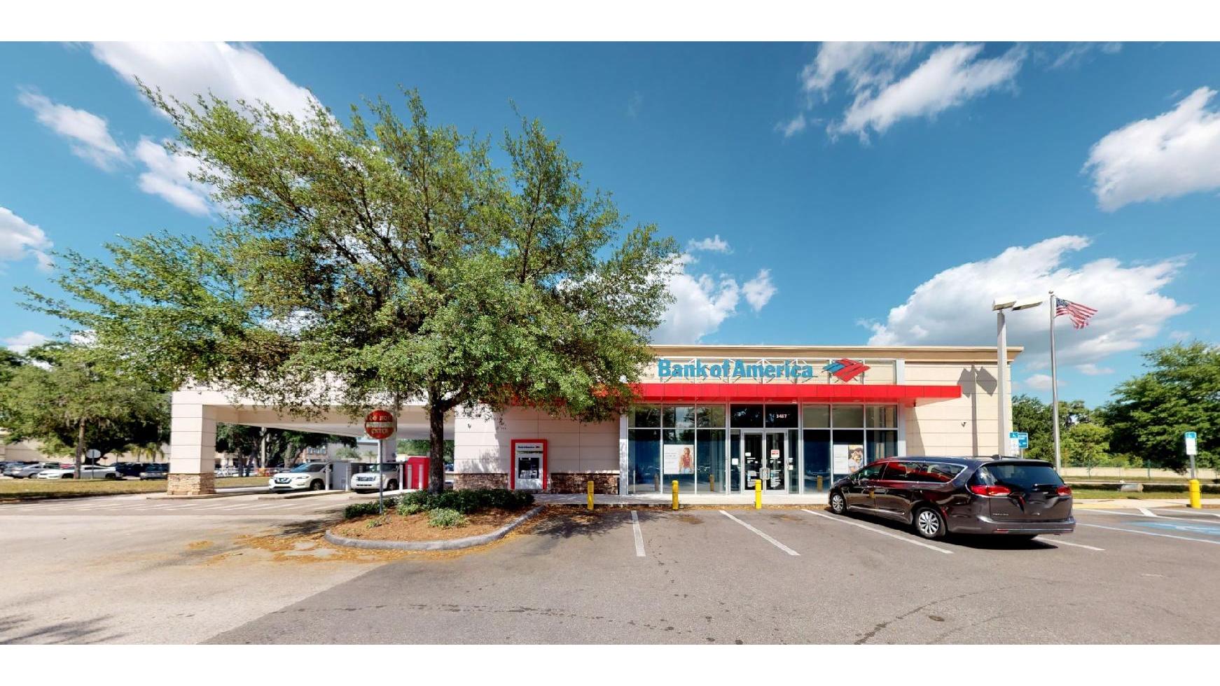 Bank of America (with Drive-thru ATM) 01