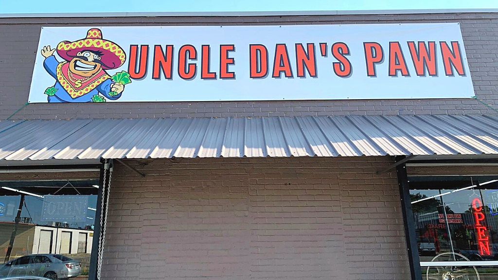 Uncle Dan's Pawn - Lake June 01