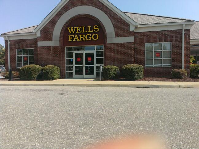 Wells Fargo Bank 01
