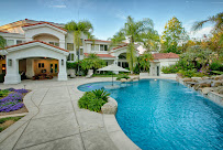 Hennessy Realty LLC 02