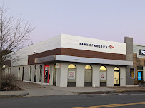 Bank of America (with Drive-thru ATM) 04