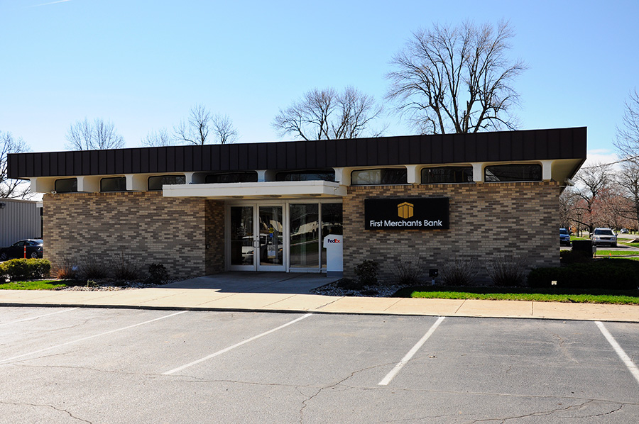 First Merchants Bank 01