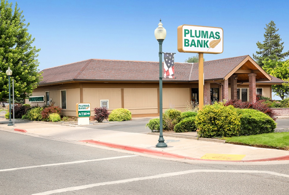 Plumas Bank 01
