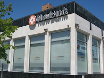 NewBank 01