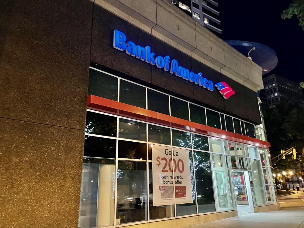 Bank of America (with Drive-thru ATM) 01