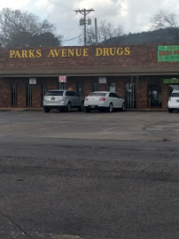Tina's Cash & Pawn 02