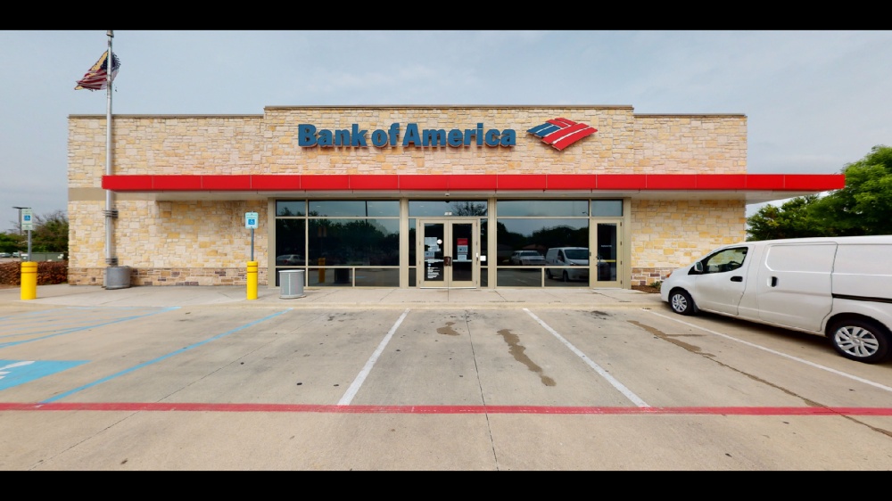 Bank of America (with Drive-thru ATM) 01