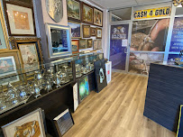 King Lawrence Pawn Shop 03